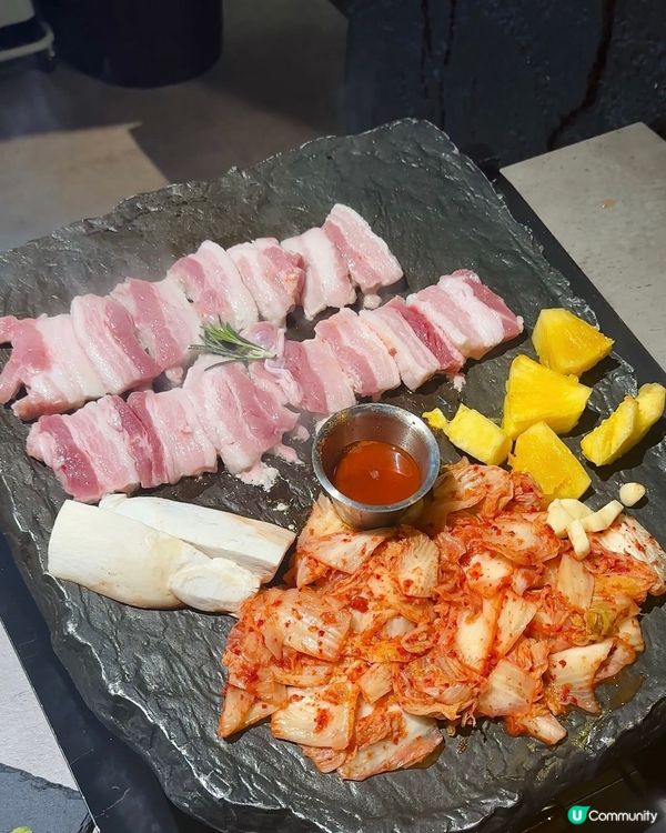 最新 濟州主題烤肉🔥熟成黑毛豬必食！🤤