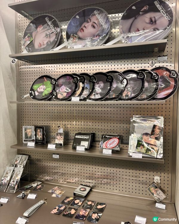 仁寺洞YG周邊新店！BLACKPINK 4格相機📸！