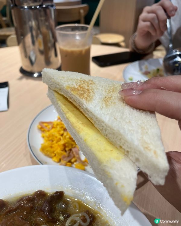 【#灣仔美食 】沙爹牛麵勁多料！世華茶餐廳實測