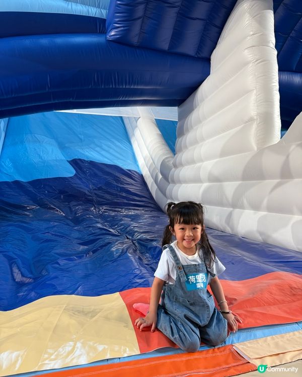 荷里活廣場玩到癲！8000呎充氣樂園勁好玩🤩！ 