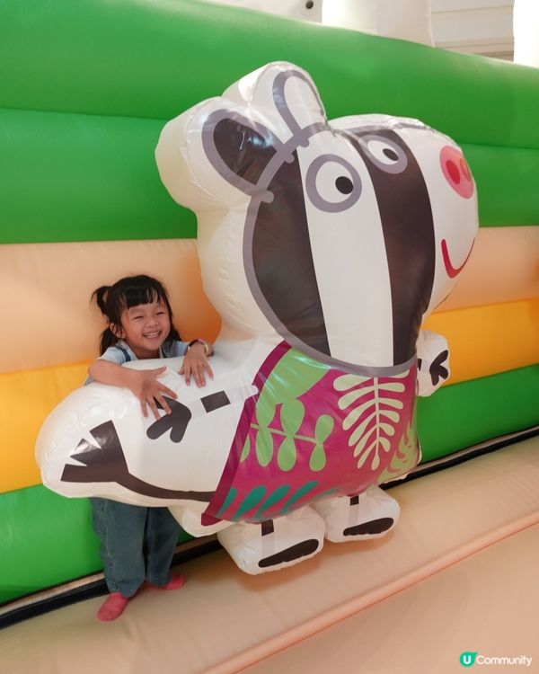 荷里活廣場玩到癲！8000呎充氣樂園勁好玩🤩！ 