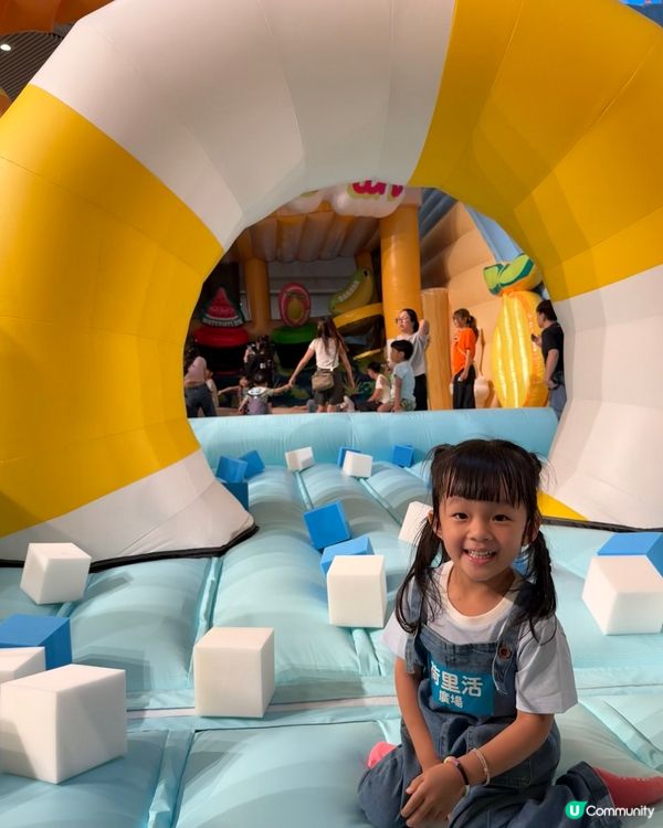 荷里活廣場玩到癲！8000呎充氣樂園勁好玩🤩！ 