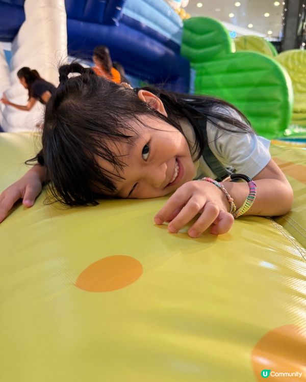 荷里活廣場玩到癲！8000呎充氣樂園勁好玩🤩！ 