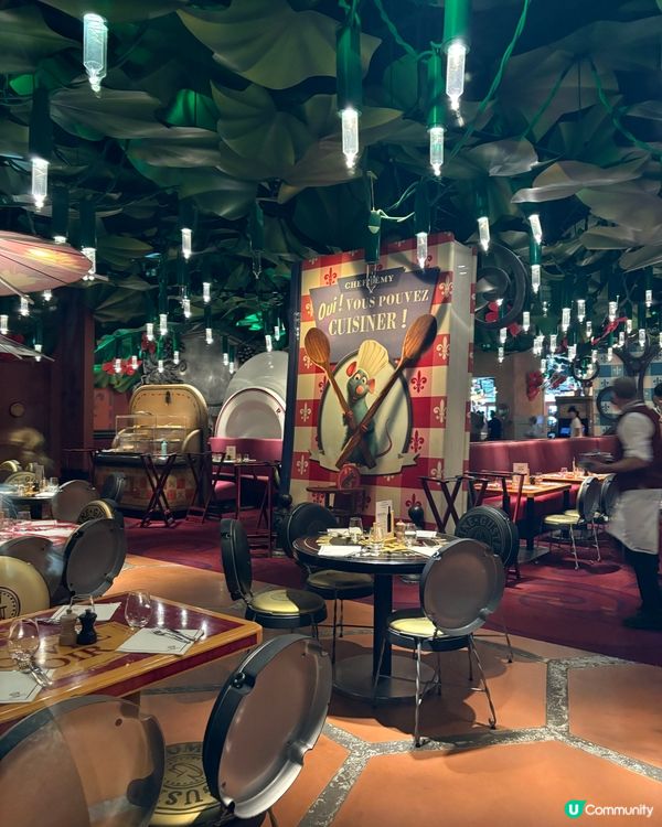 巴黎迪士尼玩到癲！🤩 一日玩晒兩個園區！🎢