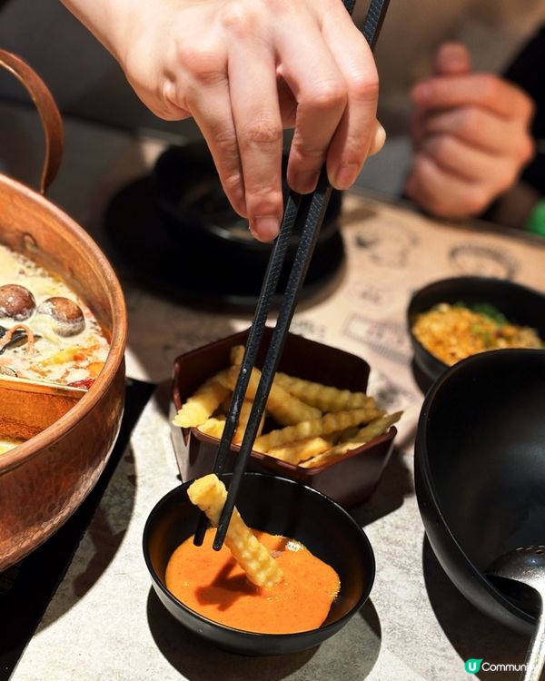 🌴炎夏椰樂祭🌴 沉浸式椰子主題火鍋！