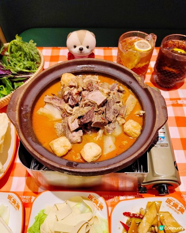 《在深圳竟有湯比肉更好喝的牛腩牛雜煲》