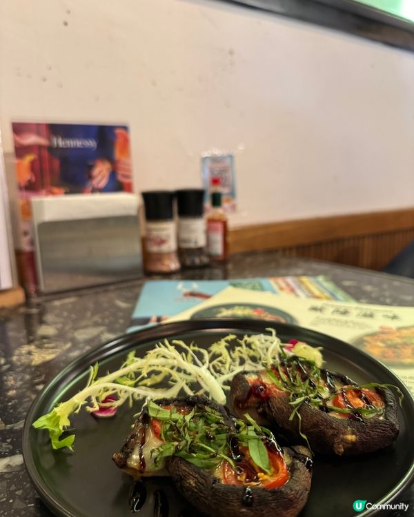  The Right Place (寶勒巷) 