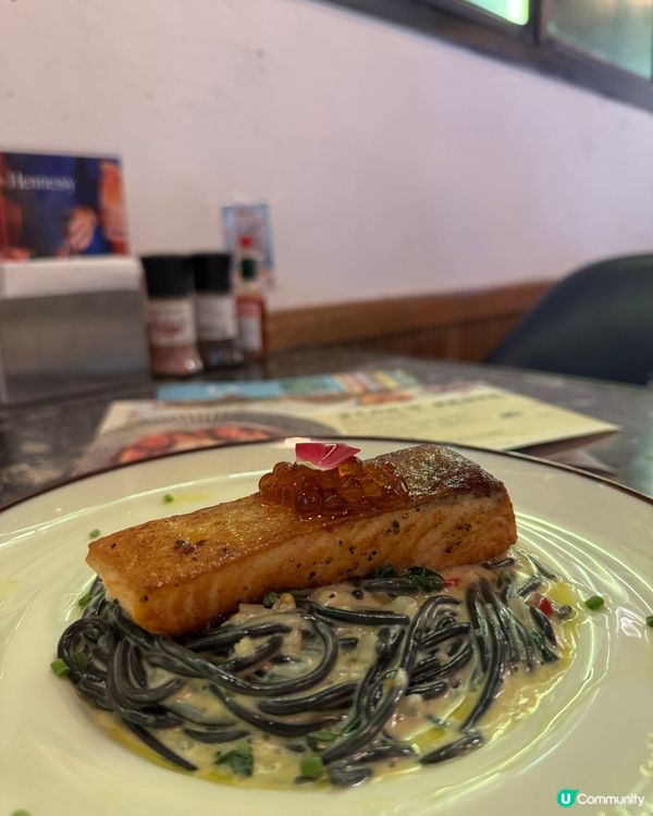  The Right Place (寶勒巷) 