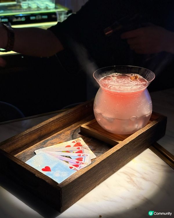 【尖沙咀｜諾士佛臺中氣氛滿滿嘅酒吧餐廳】