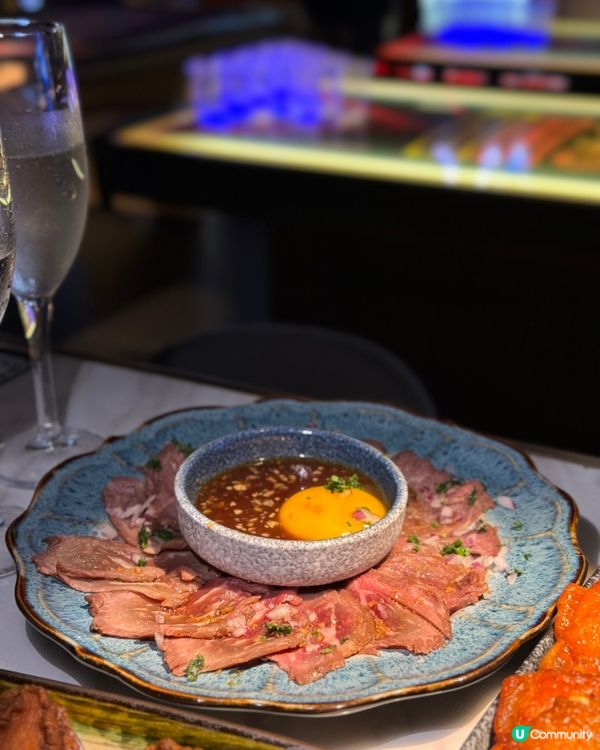 【尖沙咀｜諾士佛臺中氣氛滿滿嘅酒吧餐廳】