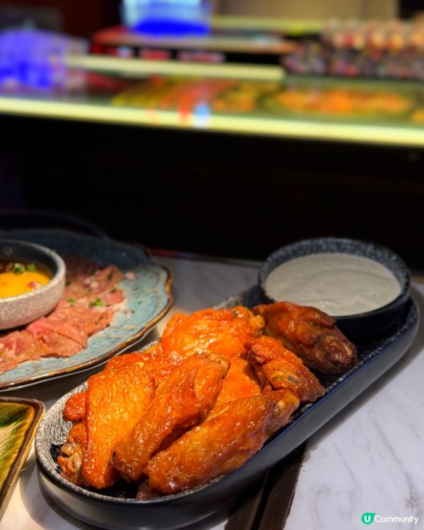 【尖沙咀｜諾士佛臺中氣氛滿滿嘅酒吧餐廳】