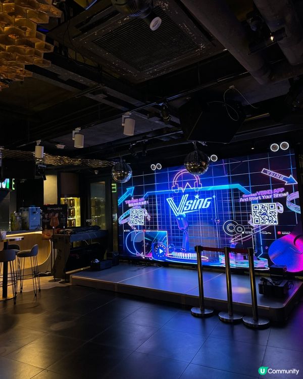 【尖沙咀｜諾士佛臺中氣氛滿滿嘅酒吧餐廳】