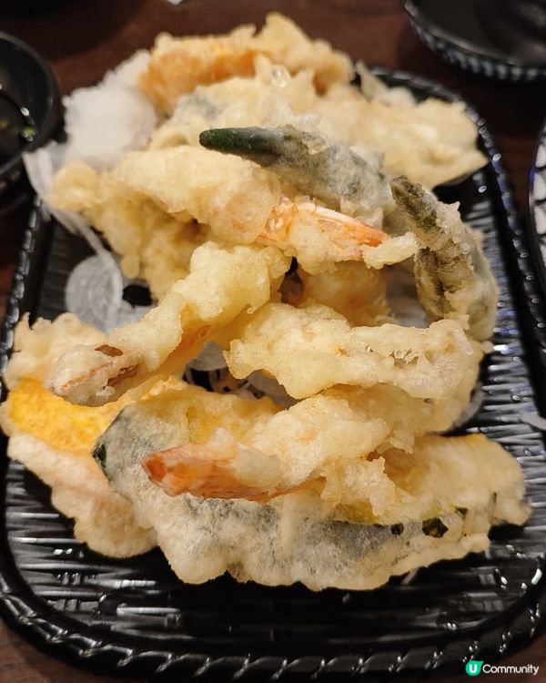 1.  平靚正日料！魚生超新鮮🤤 坐位窄都值！