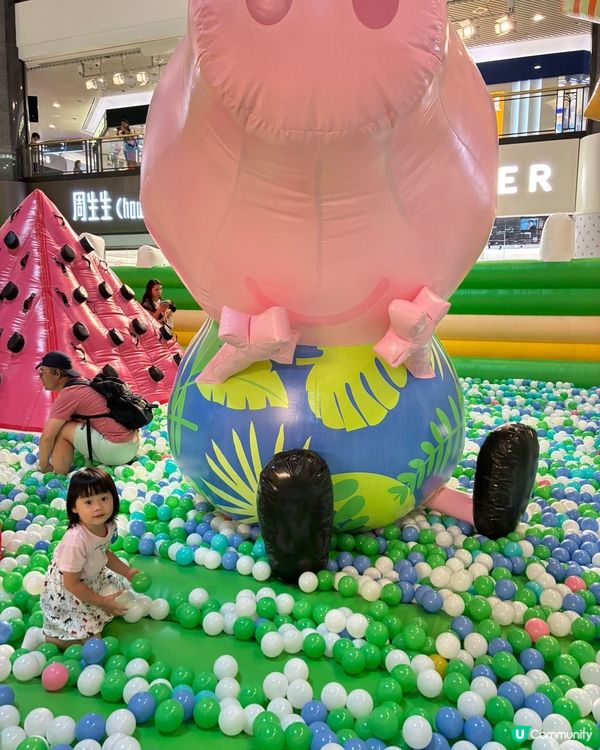 Peppa Pig充氣樂園玩到癲