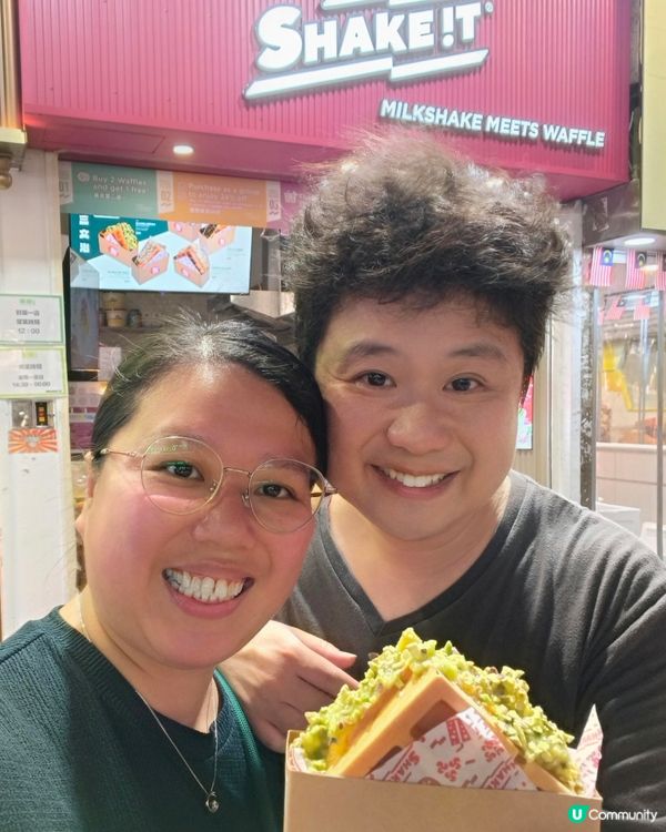 旺角甜品店！榴槤奶昔+窩夫🥪😋