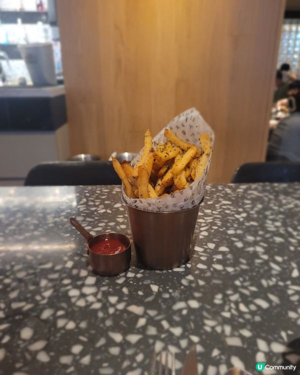 黑松露意粉😋！觀塘浪漫西餐推介！🍝