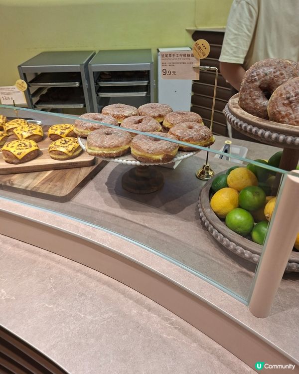 甜甜圈衝擊！Bebe Donut卓悦中心店