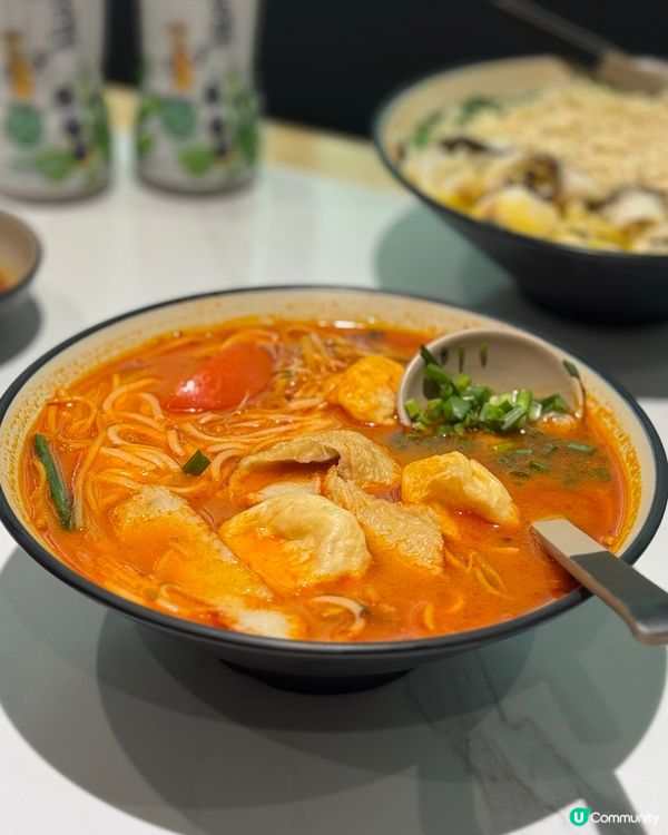 貴緣小鍋米線🤤！甜酸齋真係正😋！推介蕃茄湯底！金酸魚片！