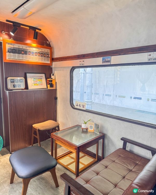 在時光靜止的車廂裡享受午後一杯咖啡、一份甜點