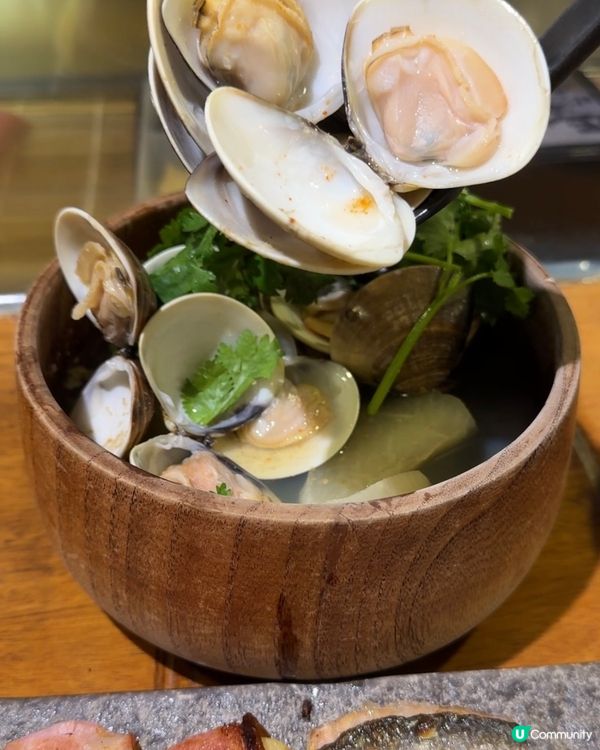 海膽控 要尖叫!!!! 到店必食千層海膽飯🤩