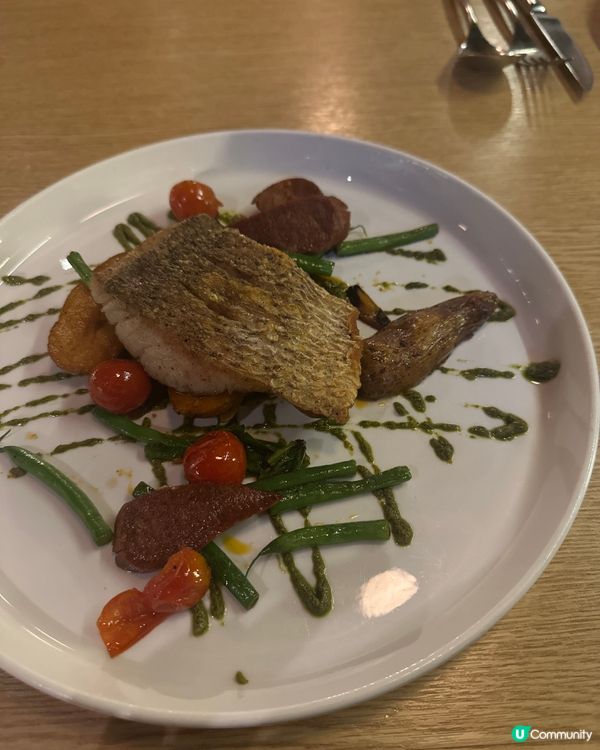 二訪中環樓上有格調餐廳