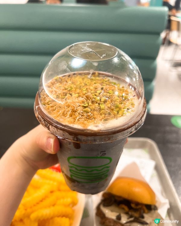 Shake Shack限定!杜拜開心果朱古力奶昔x爆蒜蘑菇堡