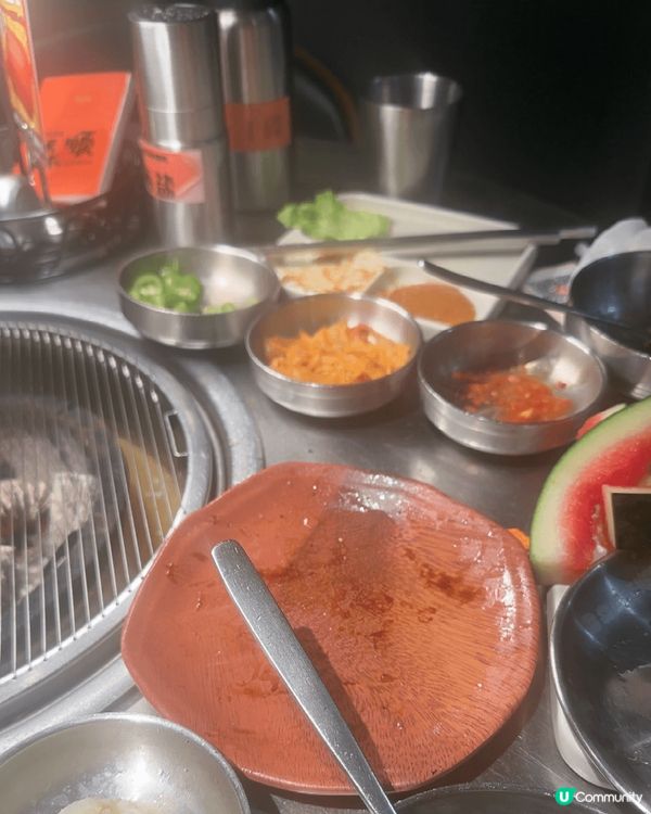 返深圳遊玩，食韓國燒肉食鰻魚玩遊戲周圍吃喝玩樂很開心