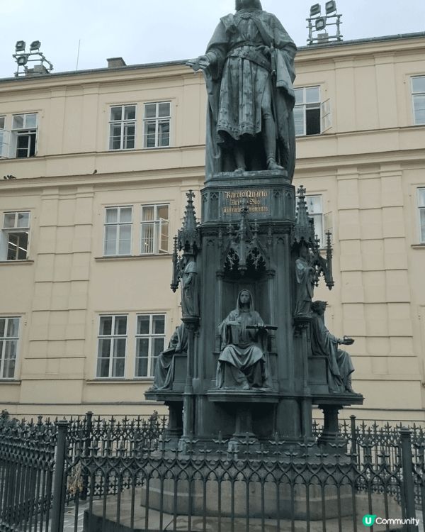 布拉格舊城區（Staré Město）是捷克最具歷史與文化價...