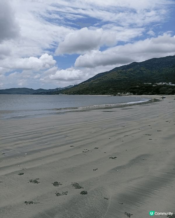 炎熱夏日，最佳消暑活動必定是游泳。現在是游泳旺季，著名的淺水...