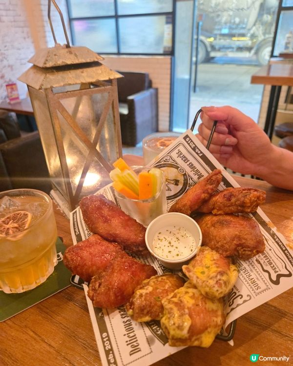 德國豬手配醉檸茶，正呀喂！🍻🐷🍋