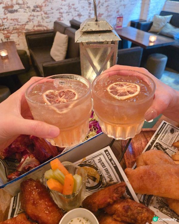 德國豬手配醉檸茶，正呀喂！🍻🐷🍋