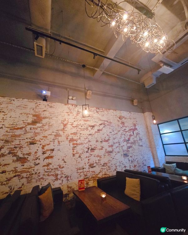 德國豬手配醉檸茶，正呀喂！🍻🐷🍋