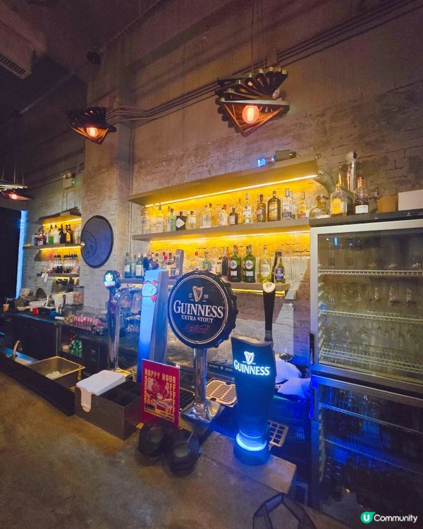 德國豬手配醉檸茶，正呀喂！🍻🐷🍋