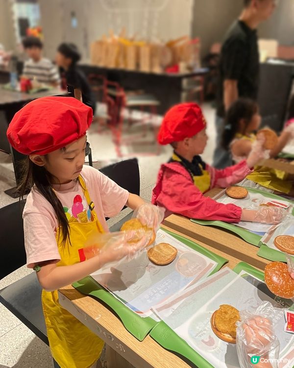 🍟💫麥當勞｜ 小小服務生初體驗