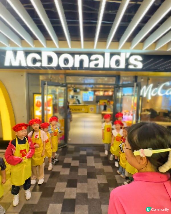 🍟💫麥當勞｜ 小小服務生初體驗