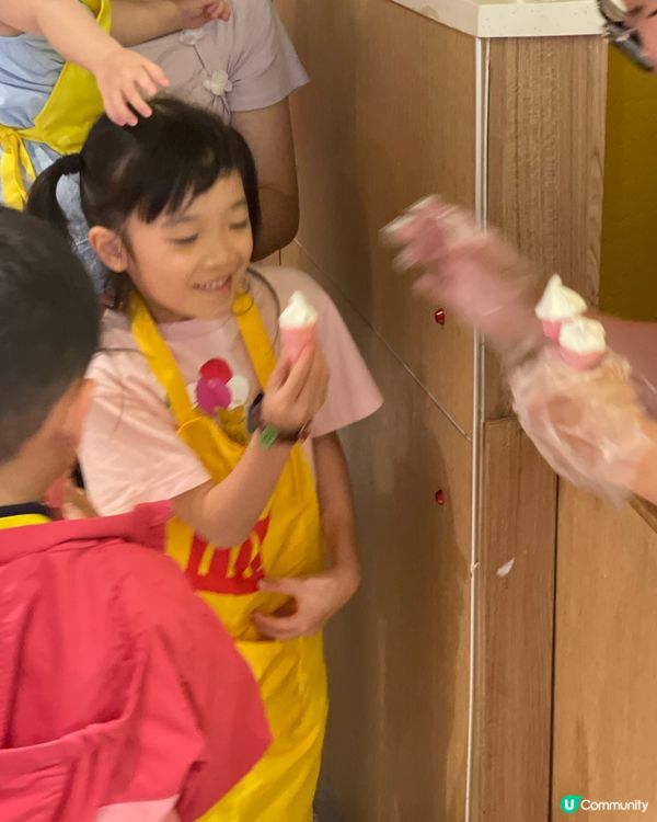 🍟💫麥當勞｜ 小小服務生初體驗