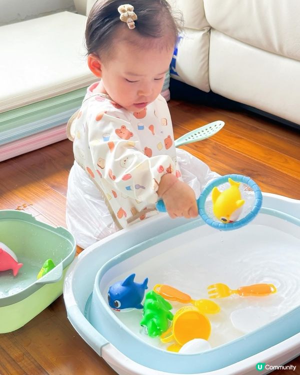 屋企messy play~~
