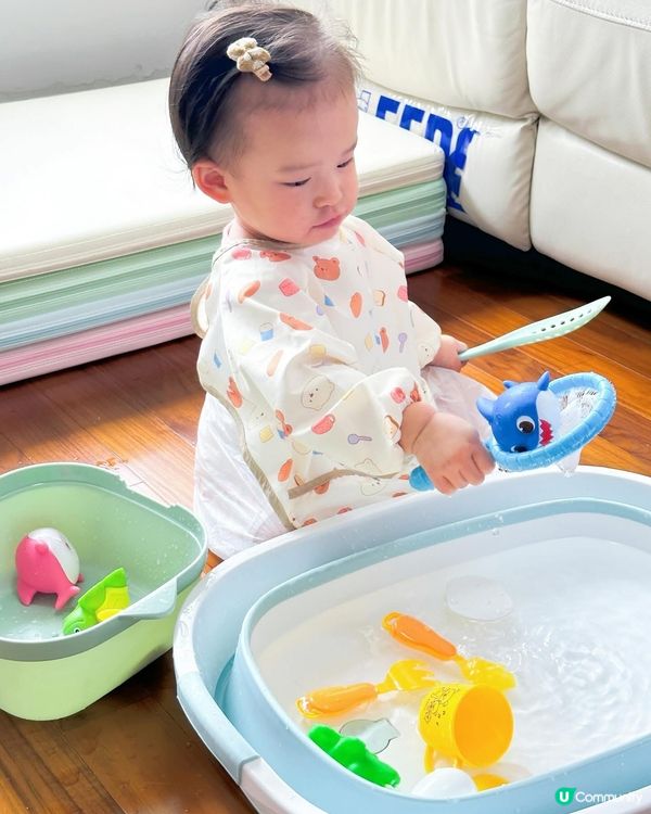 屋企messy play~~