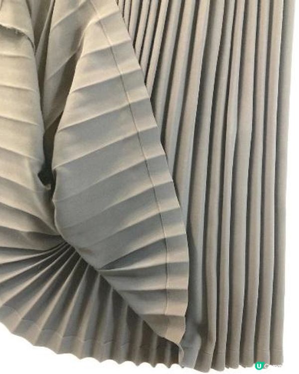 三宅一生灰色皺紋布半截裙（Funbid）