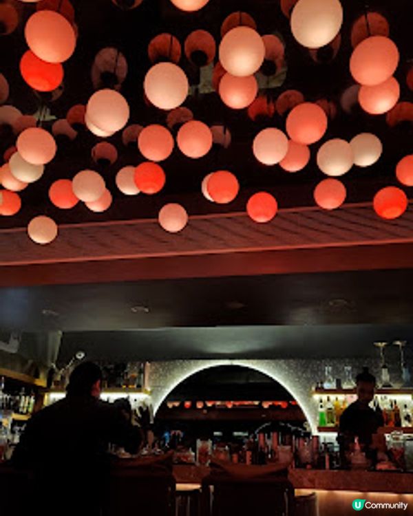 J.moon．星空下歎Moctail＋邪惡牛脷刈包