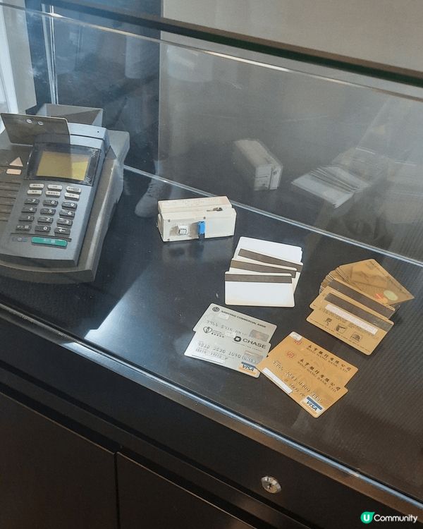 香港勝在有ICAC。依家唔一定要貪污受查先有得去廉署飲咖啡嘅...