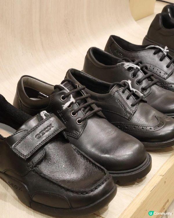 放暑假返學鞋唔啱著？👟👧🏻