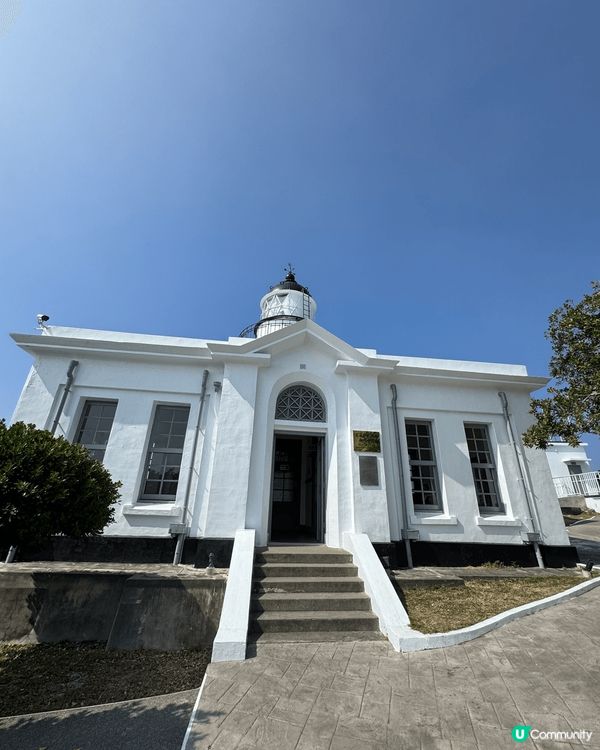 ᪥高雄旗津是一個位於台灣高雄市的美麗小島，以其獨特的自然景觀...