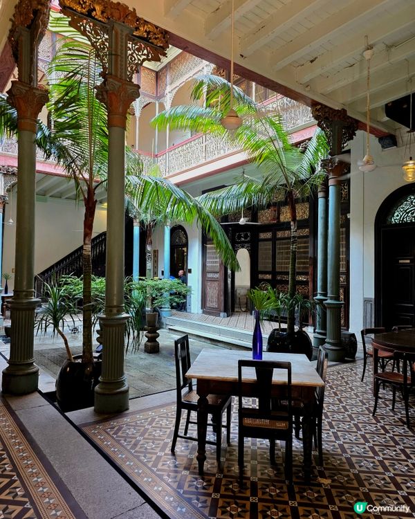 藍屋中吸收好運