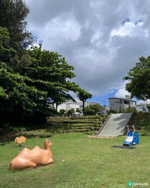 1.  那霸玩樂攻略！🏯 必去首里城、國際通！🛍️🌊