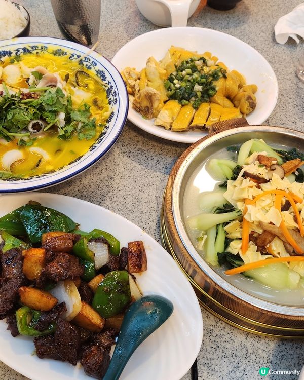 出色酸菜魚 😋😋