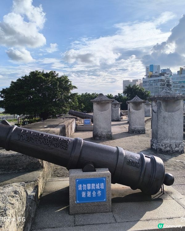 保存得很好的古蹟，無味清潔，人不多，很好逛。還有博物館但係博...