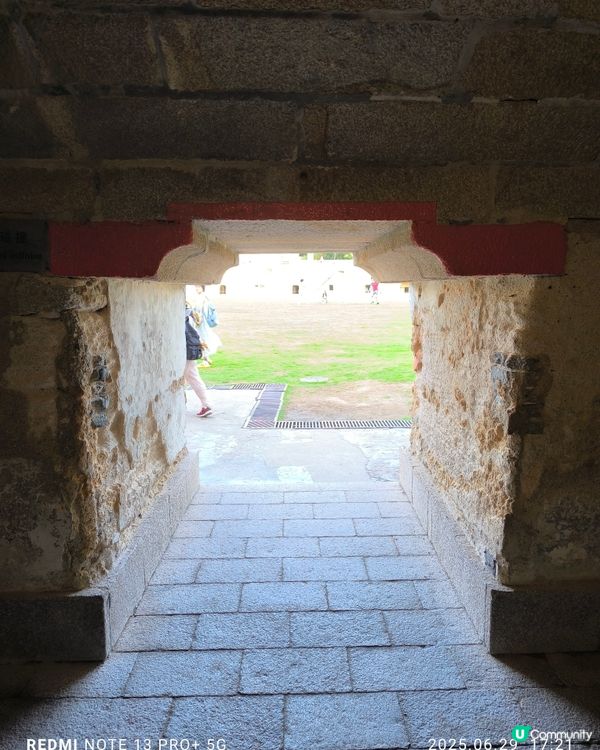 保存得很好的古蹟，無味清潔，人不多，很好逛。還有博物館但係博...