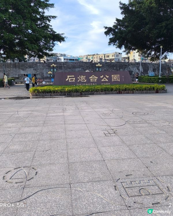 保存得很好的古蹟，無味清潔，人不多，很好逛。還有博物館但係博...