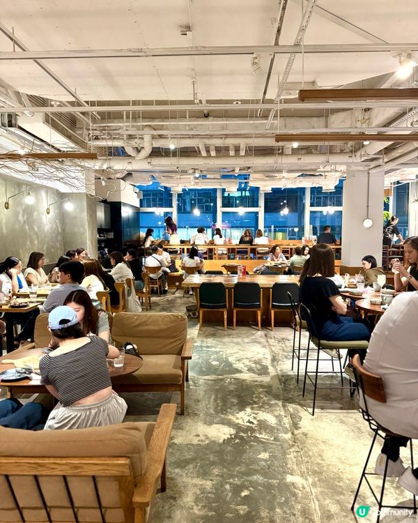 K11樓底高開揚舒適cafe  食物質素高